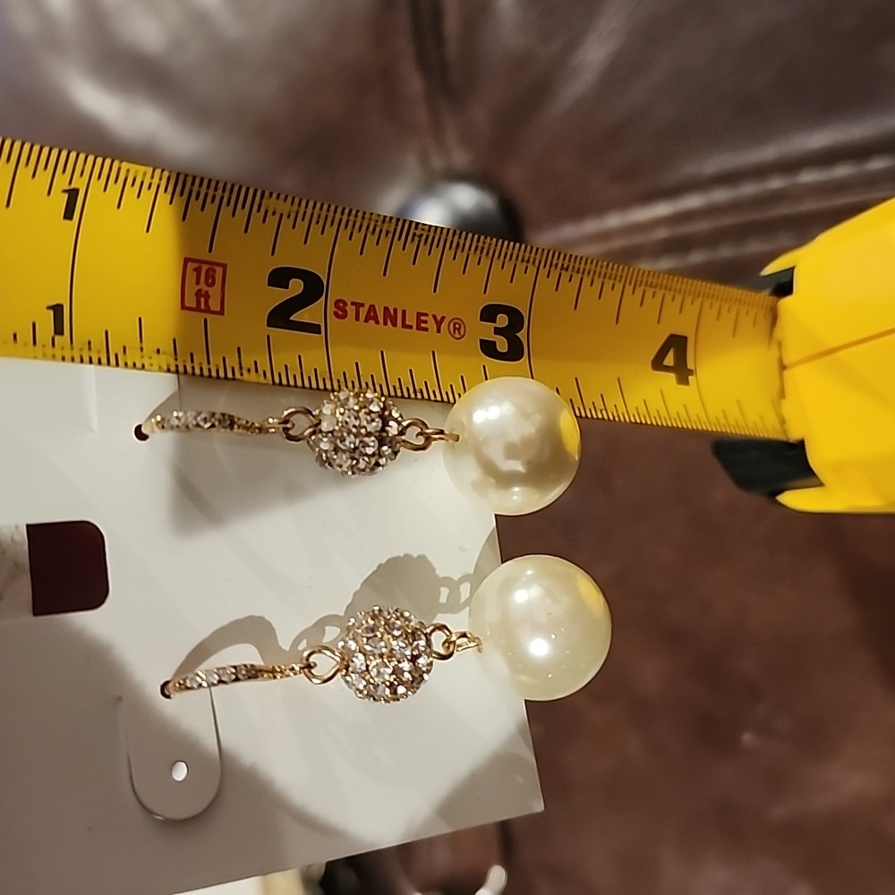 Earrings - Picture 3 of 3